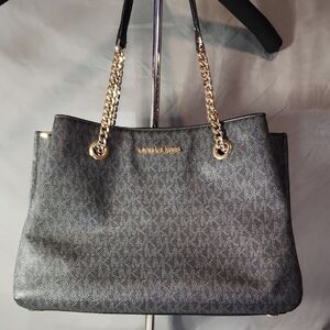 Michael Kors Black and Gold Shoulder Bag